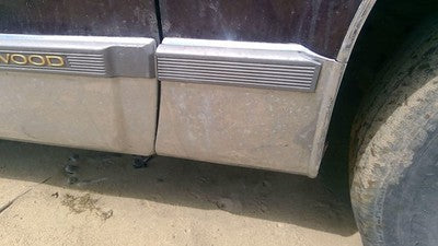 93 Cadillac Fleetwood Passenger Right Rear Moulding From Fender Oem Trim Chrome
