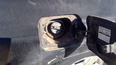 1998-2002 Subaru Forester Fuel Filler Neck Assembly With Gas Cap Oem 42066Fa140