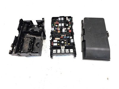 2015 Chrysler 200 Engine Fuse Box Power Distribution Panel Oem 3.6L 68137441Ad