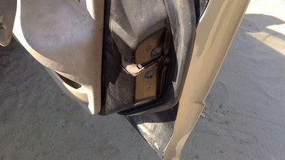 1993 Saturn Sw2 Passenger Right Front Door Latch With Rods/Cables Oem