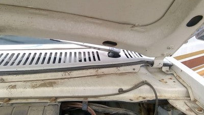 1979 Ford Van E250 Windshield Wiper Cowl Vent Trim Panel Oem Grille