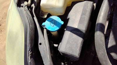 2004-08 Nissan Maxima Windshield Washer Fluid Reservoir With Pump Oem Wiper Tank