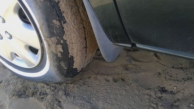 1996-2000 Chrysler Voyager Driver Left Front Lower Mud Flap Pe31tzz Oem