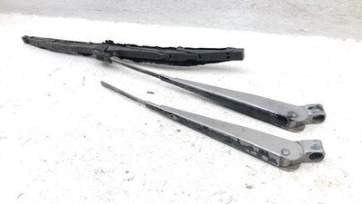 1971 Nissan 240Z Left Right Pair Set Windshield Wiper Arm Oem