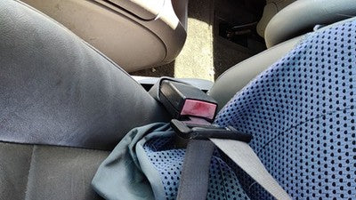 2002-2003 Ford Windstar Driver Left Front Seat Belt Buckle Receiver Oem Gray 22