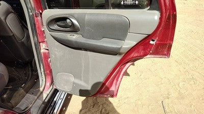 02-04 Trail Blazer Right Rear Inside Door Trim Panel Back Dark Pewter 922