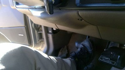 94-95 Jeep Grand Cherokee Lower Dash Under Column Knee Bolster Trim Panel Brown