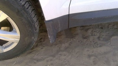2010-2017 Gmc Terrain Driver Left Moulding From Fender Oem Trim Strip Mud Flap