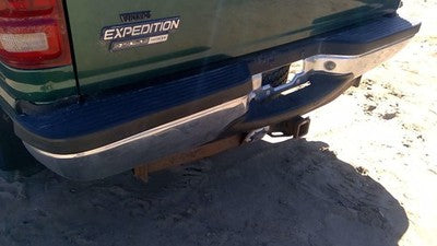 1997-2002 Ford Expedition Rear Chrome Bumper Assembly With Brackets Oem