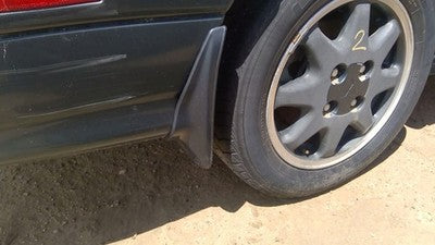 1991 Mitsubishi Galant Vr-4 Passenger Right Rear Mud Flap Rock Guard Shield Back