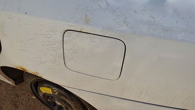 2001-2006 Hyundai Elantra Fuel Tank Door With Hinge Gas Lid Oem Filler White