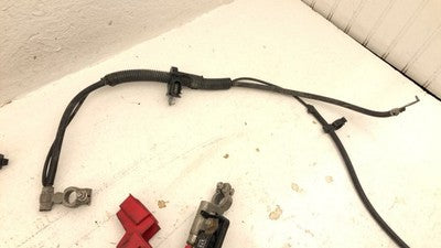 10 Chevy Tahoe Positive And Ground Battery Cables Wire Harness Oem 5.3l Terminal
