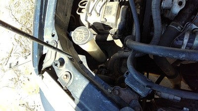 97-01 Toyota Camry Windshield Washer Fluid Reservoir With Pump Oem Wiper Tank