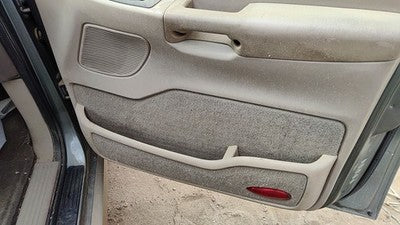 1999-2000 Ford Windstar Passenger Right Front Inside Door Trim Panel Only Oem
