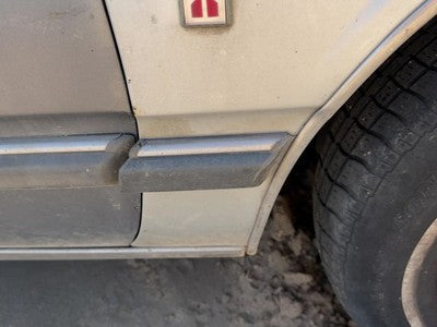 1986 Olds 88 Passenger Right Moulding From Fender Oem Trim Strip