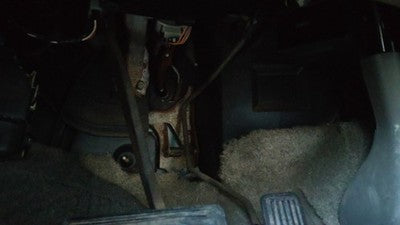 2001 Chevy Suburban Gas And Brake Pedal Assembly Automatic Transmission