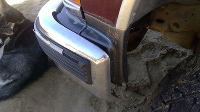 1995-2000 Chevy Tahoe Driver Left Moulding From Fender Oem Trim Strip Red 51U