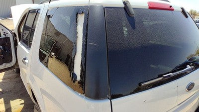 2002 Ford Explorer Driver Left Rear Moulding On Quarter Panel Oem