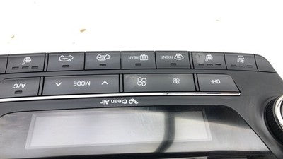 16-18 Hyundai Tucson Temperature Control Module In Dash Heater Ac Head Unit Oem