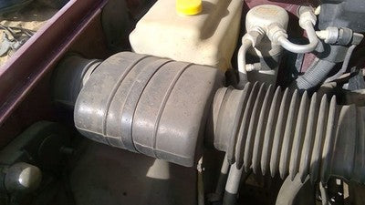 1988 Gmc Sierra 2500 Complete Air Intake Filter Box Housing With Tube Oem 5.7L