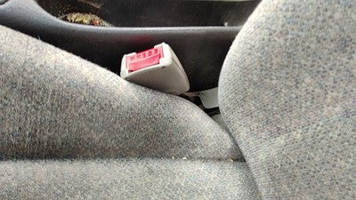 Saturn Sl1 Driver Left Front Seat Belt Buckle Receiver Oem Gray