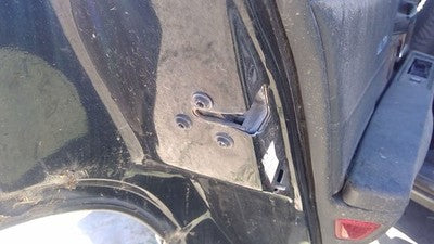 1993 Buick Park Ave Driver Left Rear Door Latch With Rods/Cables Assembly Back