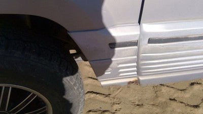 1994 Jeep Grand Cherokee Driver Left Moulding From Fender Oem Trim Strip Silver