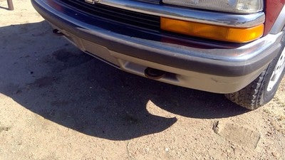 1998-2005 Chevy S10 Blazer Chrome Front Bumper Assembly With Brackets Oem 4X4