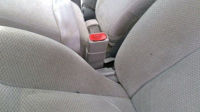 1998 Ford Taurus Driver Left Front Seat Belt Buckle Receiver Oem Gray