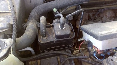 1999 Chevy Tahoe Fuel Vapor Canister Oem Charcoal Housing