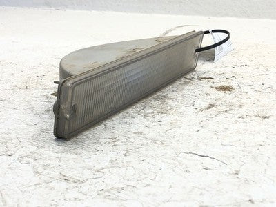 88-89 New Yorker Driver Left Lower Turn Signal Bumper Mounted Light Lamp