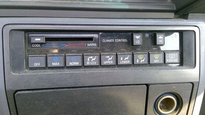 1988-1992 Cutlass 2 Door Temperature Control Module In Dash Heater Ac Head Unit