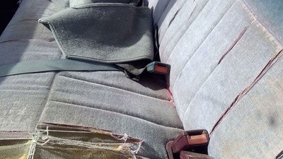 1988 Gmc Sierra 2500 Passenger Right Front Seat Belt Buckle Receiver Oem