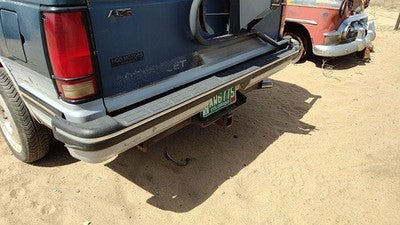 1983-1994 Chevy S10 Blazer Rear Bumper Assembly Oem Back 15961871
