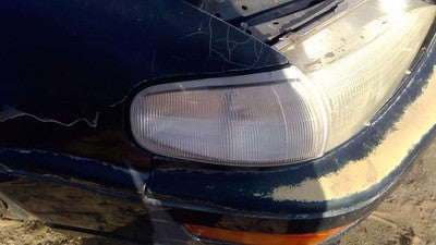 92-94 Toyota Camry Passenger Right Front Turn Signal Light Lamp Fender Mounted