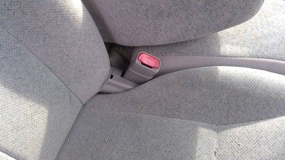 1998 Mercury Sable Passenger Right Front Seat Belt Buckle Receiver Oem Gray N2