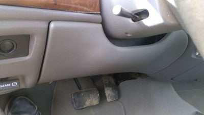 1998-1999 Mercury Sable Lower Dash Under Column Knee Bolster Trim Panel Gray N2
