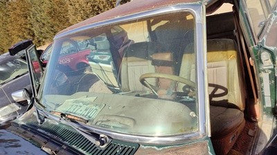 1984 Jeep Grand Wagoneer Windshield Chrome Trim Surround Oem