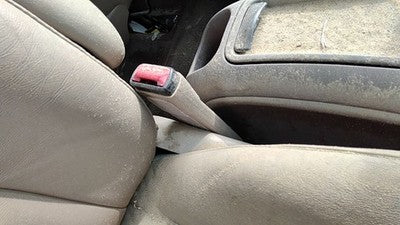 2000 Ford Windstar Passenger Right Front Seat Belt Buckle Receiver Oem