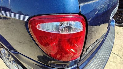 2004-2006 Chrysler Town & Country Driver Left Tail Light Brake Lamp Oem Rear