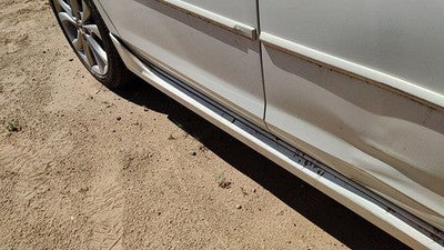 2007-2008 Mazda 3 Passenger Right Lower Rocker Panel Moulding Side Skirt Oem