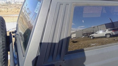 1985 Jeep Cherokee Passenger Right Rear Moulding On Quarter Panel Oem Gray