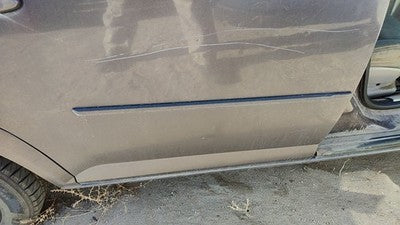 05-06 Cobalt Passenger Right Rear Moulding From Door Back Trim Strip Blue 84U