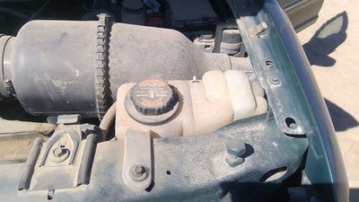 1997-2002 Ford Expedition Coolant Reservoir Radiator Overflow Tank Bottle 5.4L