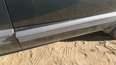1996-00 Chrysler Voyager Passenger Right Front Moulding From Door Oem Trim Strip