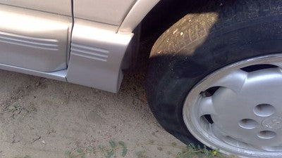 1991 Cutlass 2 Door Passenger Right Moulding From Fender Oem Trim Strip Silver