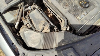 01-05 Vw Passat Complete Air Intake Filter Box Housing With Tube Oem 1.8L Turbo