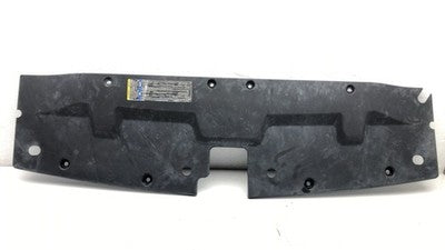 07-09 Silverado 2500 Plastic Cover Above Radiator Support 15911270 Sight Shield