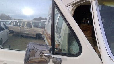 75-84 Van E250 Passenger Right Front Vent Window Small Door Glass With Frame