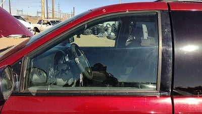 2004-2007 Town & Country Driver Left Front Side Window Door Glass Oem 4894587Aa